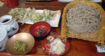 蕎麦と山菜天麩羅
