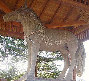 煙草神社の馬