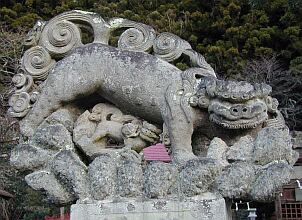古殿八幡神社の狛犬